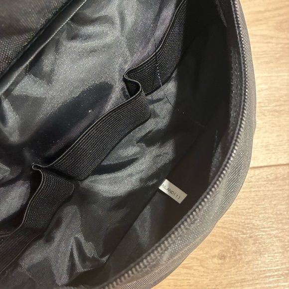 GAMEBOY - Vtg 90s Black & Pink Nintendo Fanny Hip Beach Travel Waist Pack - Picture 3 of 5